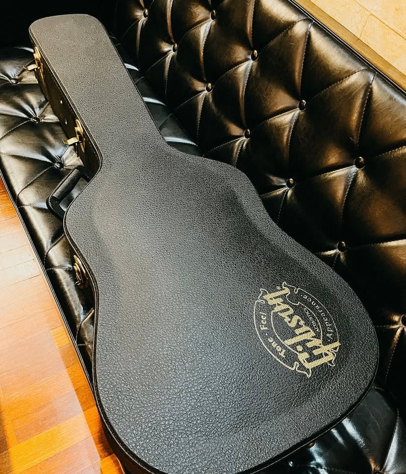 2001 Gibson J-45 Standard – Vintage Sunburst acoustic guitar