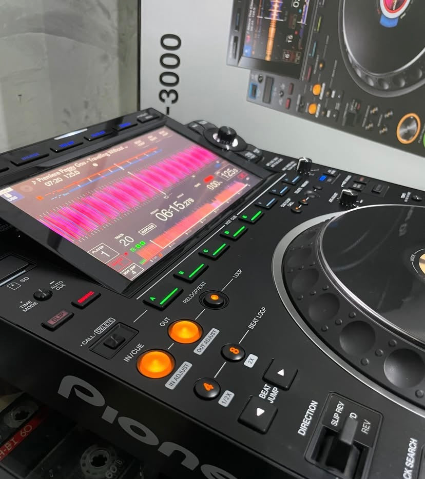 Pioneer CDJ-3000 players (Pair) + flightcases