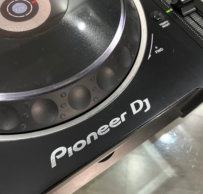 Pioneer CDJ-2000NXS2 Pair